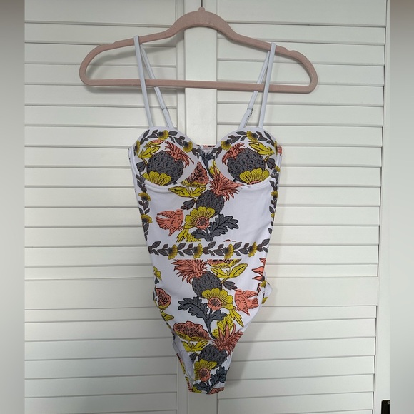 *Never worn* One Piece Bathing Suit - Picture 1 of 4